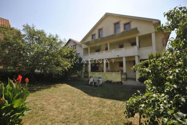 Slika 1 - Mage Magazinović,  Kuća na prodaju, 589m2, 430.000€