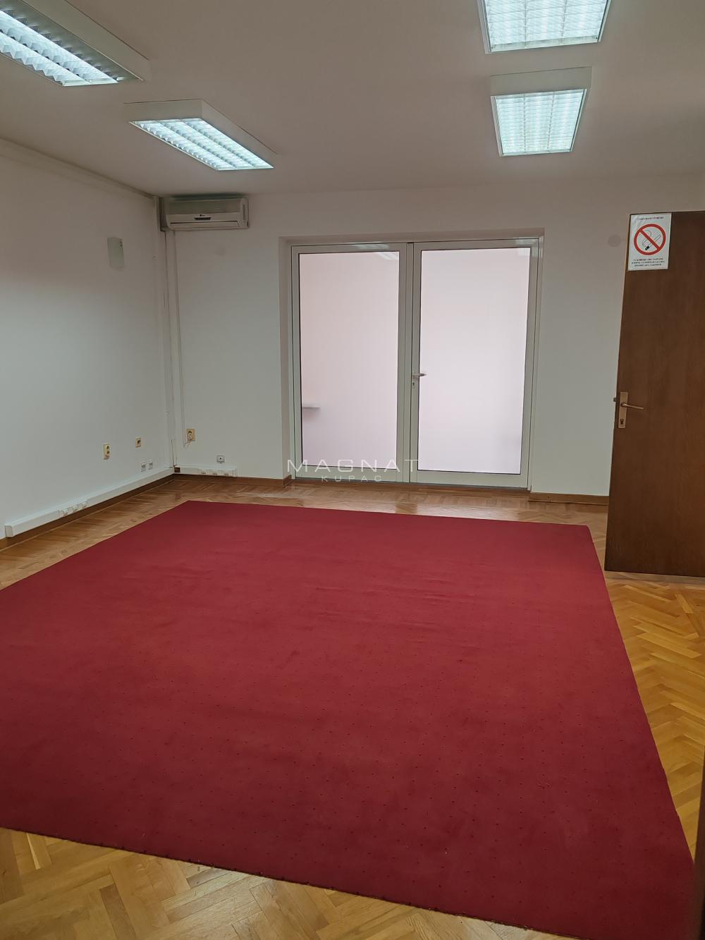 Slika 4 - Mihaila Šuškalovića,  Lokal za izdavanje, 1550m2, 12.400€