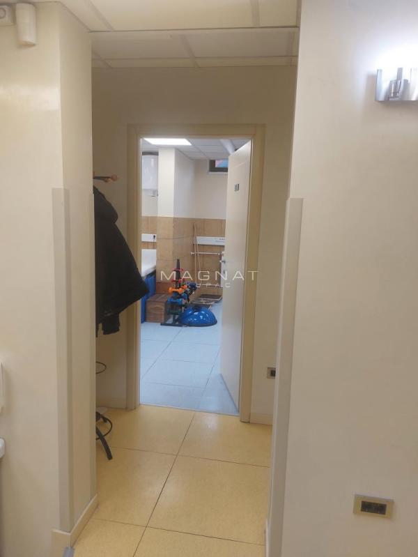 Slika 10 -  Lokal na prodaju, 140m2, 329.900€