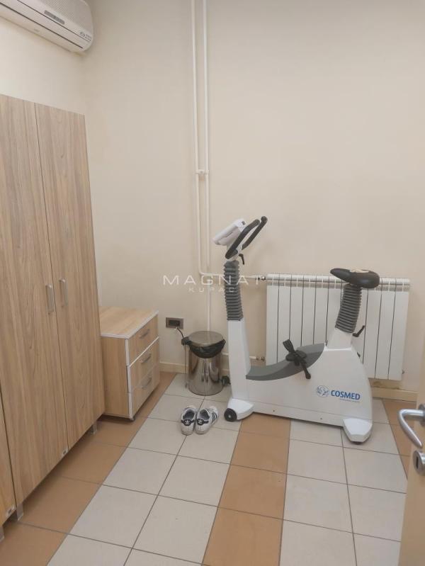 Slika 2 -  Lokal na prodaju, 140m2, 329.900€