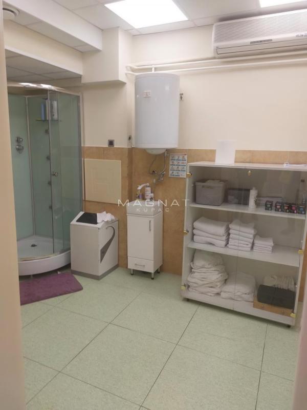 Slika 3 -  Lokal na prodaju, 140m2, 329.900€