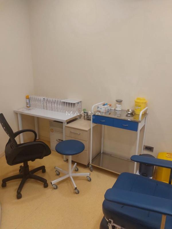 Slika 4 -  Lokal na prodaju, 140m2, 329.900€