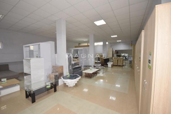 Slika 6 - Jovanke Radaković,  Lokal na prodaju, 1668m2, 990.000€