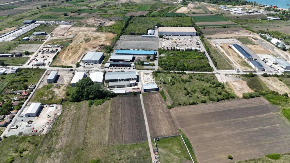 Slika 5 - Obrenovački put Plac na prodaju, Čukarica, Makiš, 499.900€