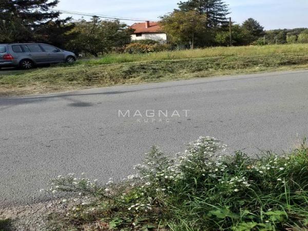 Slika 3 -  Plac na prodaju, Barajevo, Dražanovac, 105.000€