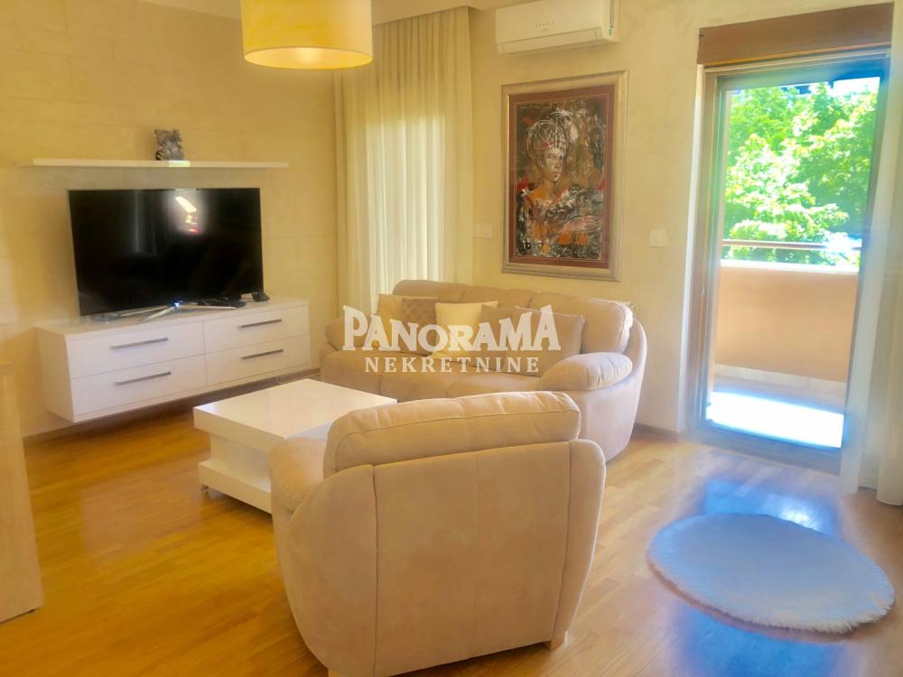 Slika 3 - Kapetana Zavišića, Dvosoban stan na prodaju, 65m2, 260.000€