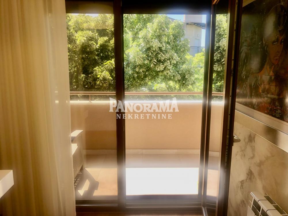 Slika 10 - Kapetana Zavišića, Dvosoban stan na prodaju, 65m2, 260.000€