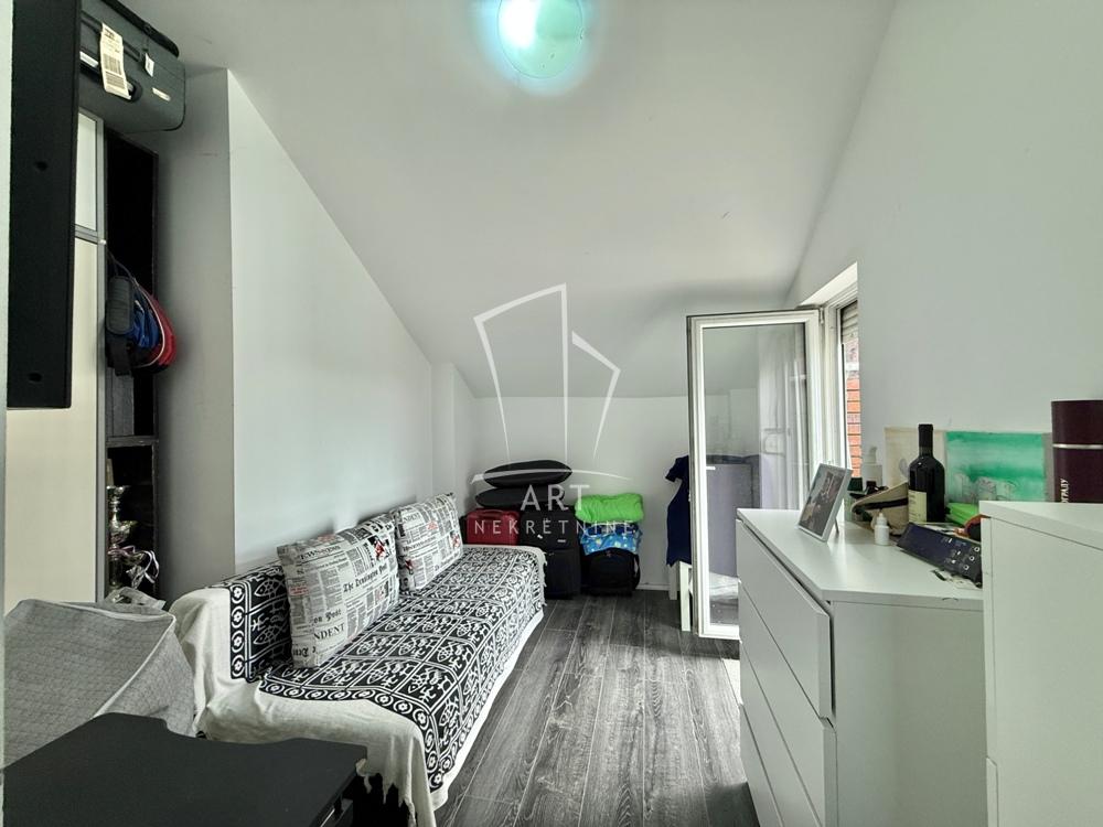 Slika 8 - Kestenova, Četvorosoban stan na prodaju, 76m2, 200.000€