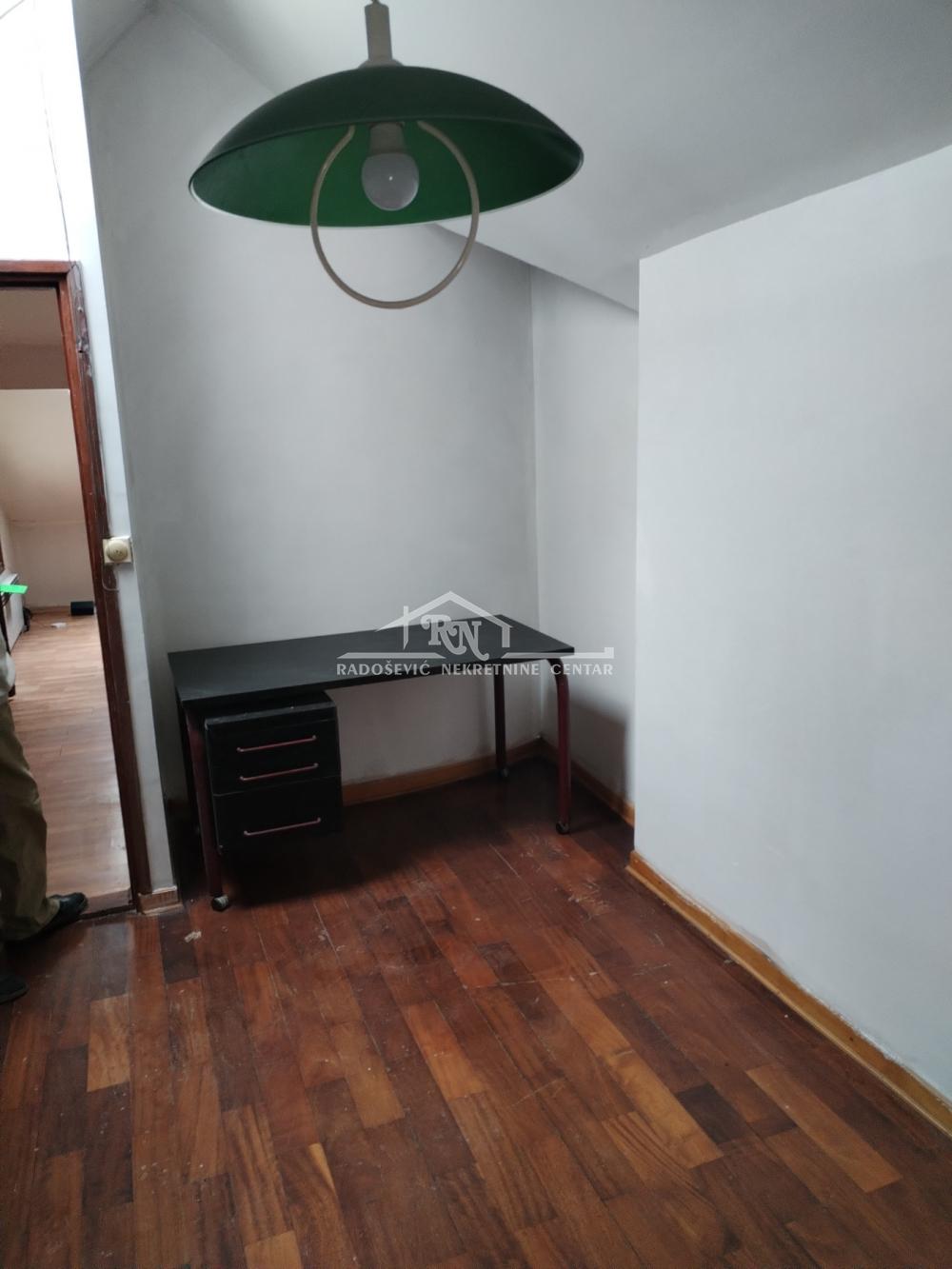 Slika 9 - Južni Bulevar, Dvoiposoban stan za izdavanje, 80m2, 600€