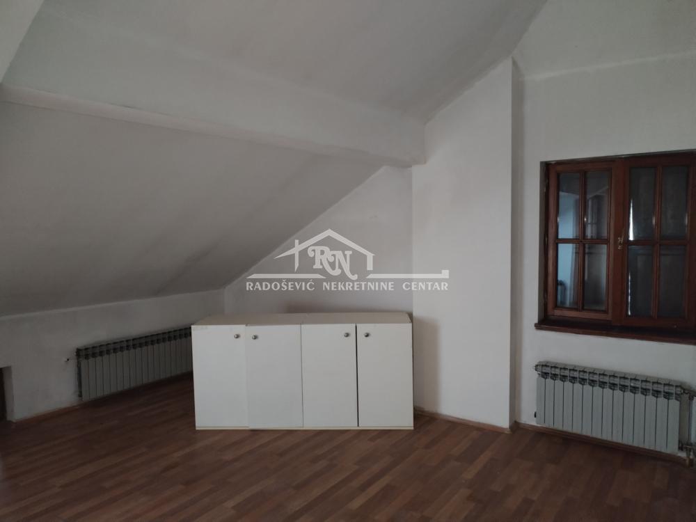 Slika 5 - Južni Bulevar, Dvoiposoban stan za izdavanje, 80m2, 600€