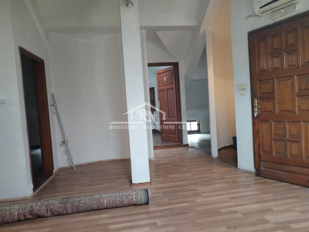 Slika 8 - Južni Bulevar, Dvoiposoban stan za izdavanje, 80m2, 600€