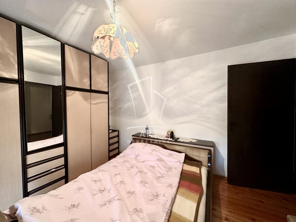 Slika 9 - Radnička,  Kuća na prodaju, 103m2, 260.000€