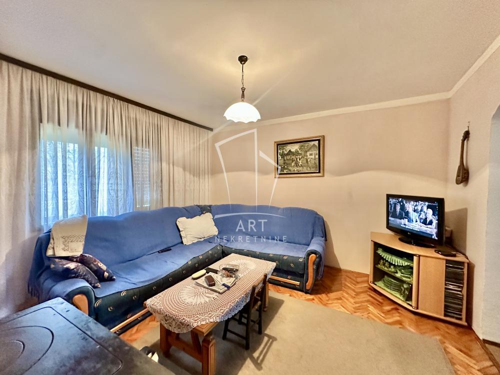 Glavna slika -Radnička,  Kuća na prodaju, 103m2, 260.000€