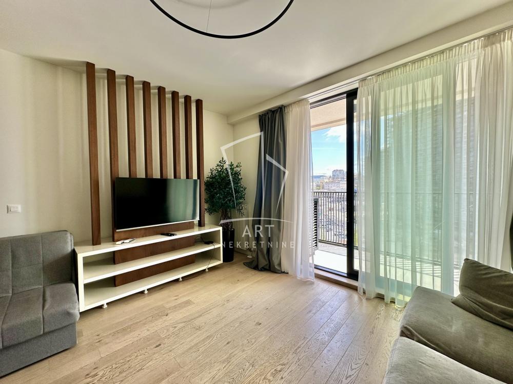 Slika 1 - Bulevar Vudroa Vilsona, Dvosoban stan na prodaju, 51m2, 270.000€