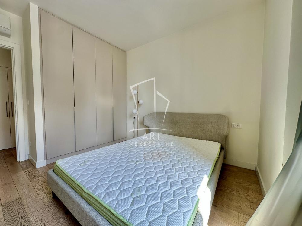 Slika 5 - Bulevar Vudroa Vilsona, Dvosoban stan na prodaju, 51m2, 270.000€