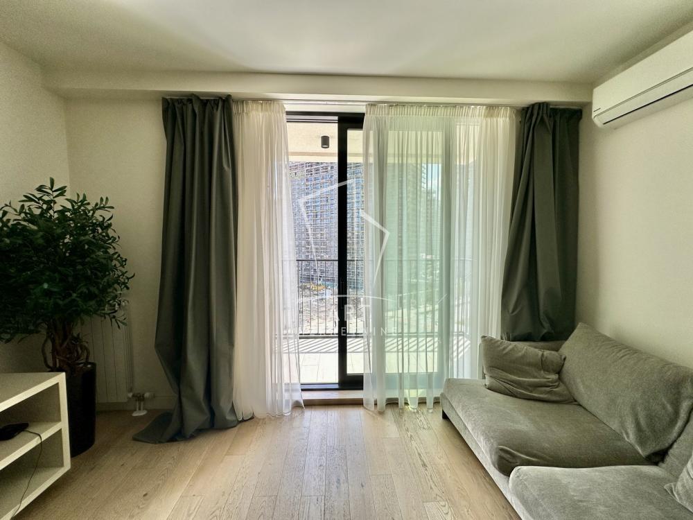 Slika 2 - Bulevar Vudroa Vilsona, Dvosoban stan za izdavanje, 51m2, 1.400€