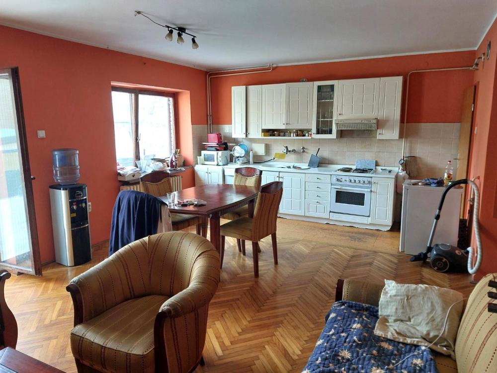 Slika 2 -  Kuća na prodaju, 290m2, 465.300€