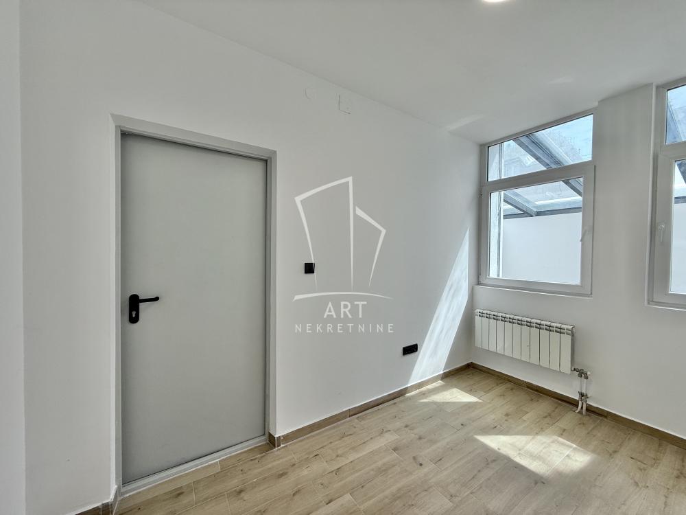 Slika 9 - Braće Jerković, Petosoban stan na prodaju, 47m2, 205.000€