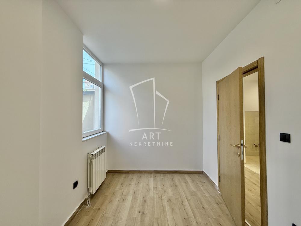 Slika 8 - Braće Jerković, Petosoban stan na prodaju, 47m2, 205.000€