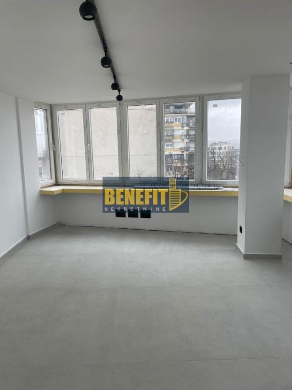 Slika 2 -  Lokal na prodaju, 295m2, 790.000€