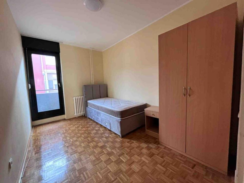 Slika 2 - Kičevska, Četvorosoban stan za izdavanje, 117m2, 1.250€