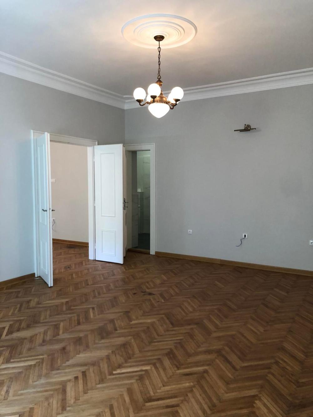 Slika 1 - Trosoban stan za izdavanje, 2.000€