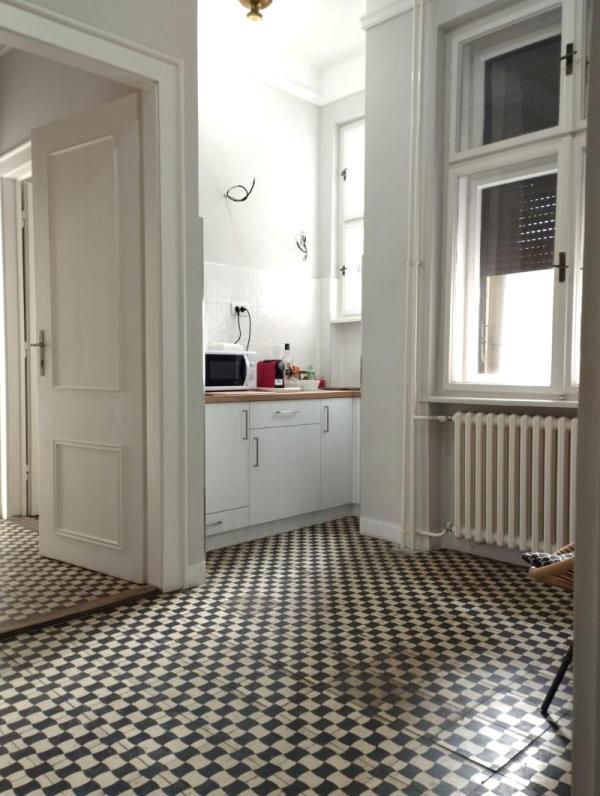 Slika 8 - Trosoban stan za izdavanje, 2.000€