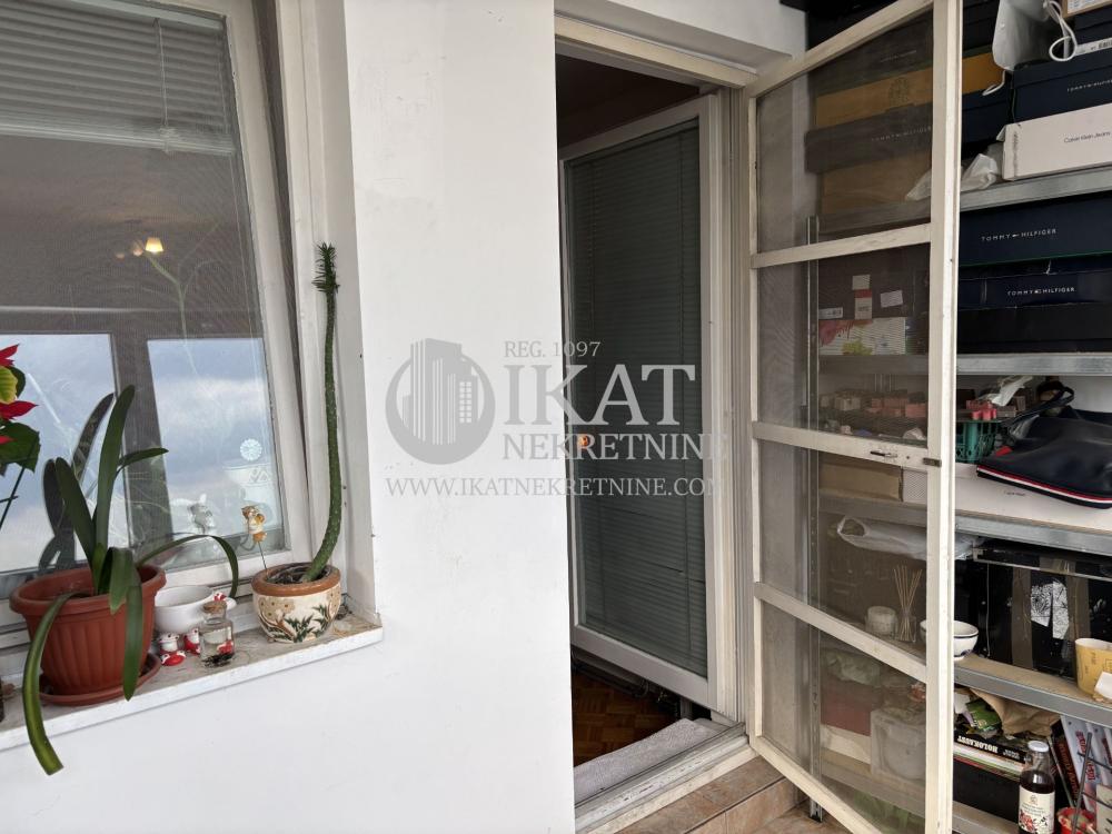 Slika 9 - Antifašističke borbe, Četvorosoban stan na prodaju, 135m2, 340.000€