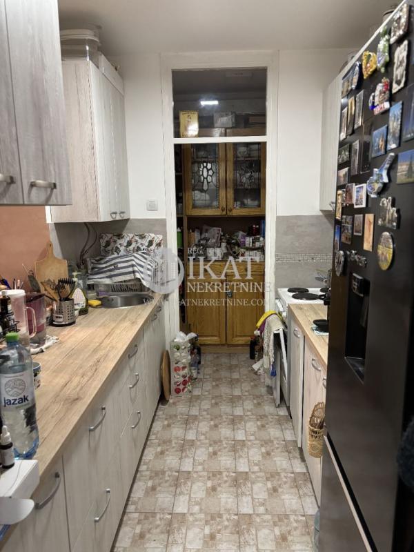 Slika 3 - Antifašističke borbe, Četvorosoban stan na prodaju, 135m2, 340.000€