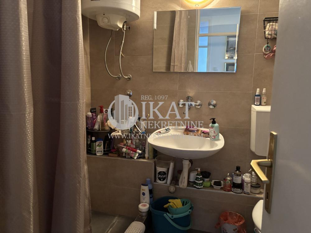 Slika 8 - Antifašističke borbe, Četvorosoban stan na prodaju, 135m2, 340.000€