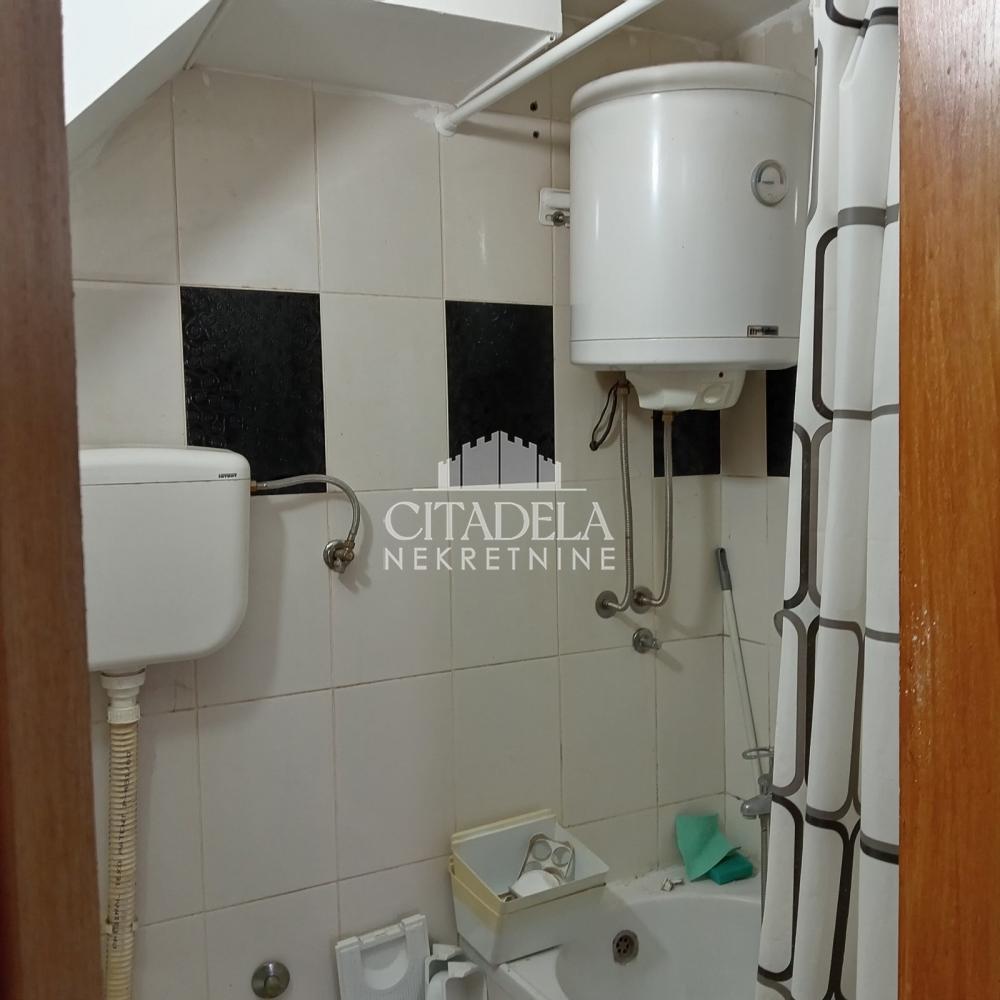 Slika 9 - Oslobođenja 1. deo, Jednoiposoban stan na prodaju, 45m2, 53.000€