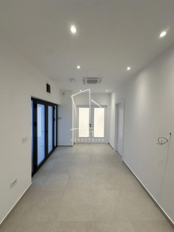 Slika 3 - Požeška,  Lokal za izdavanje, 50m2, 1.800€