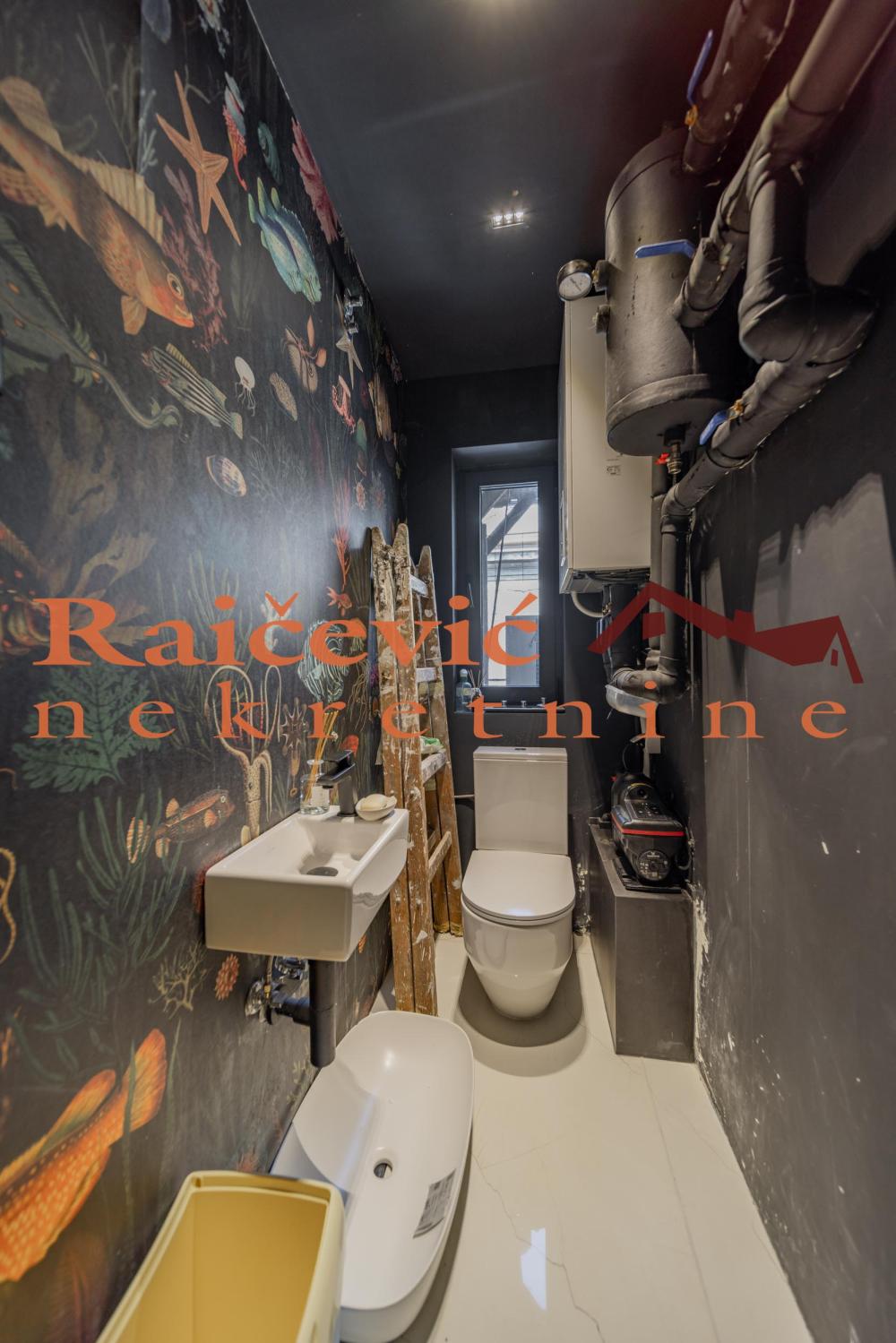 Slika 9 - Nikole Spasica, Trosoban stan na prodaju, 160m2, 1.100.000€