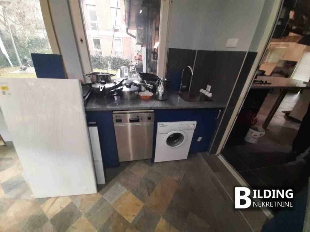 Slika 6 - Admirala Vukovića, Trosoban stan za izdavanje, 100m2, 800€