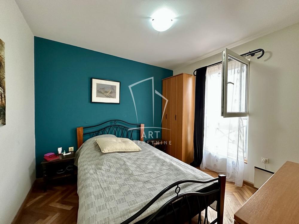 Slika 8 - 22. oktobra, Troiposoban stan na prodaju, 98m2, 350.000€