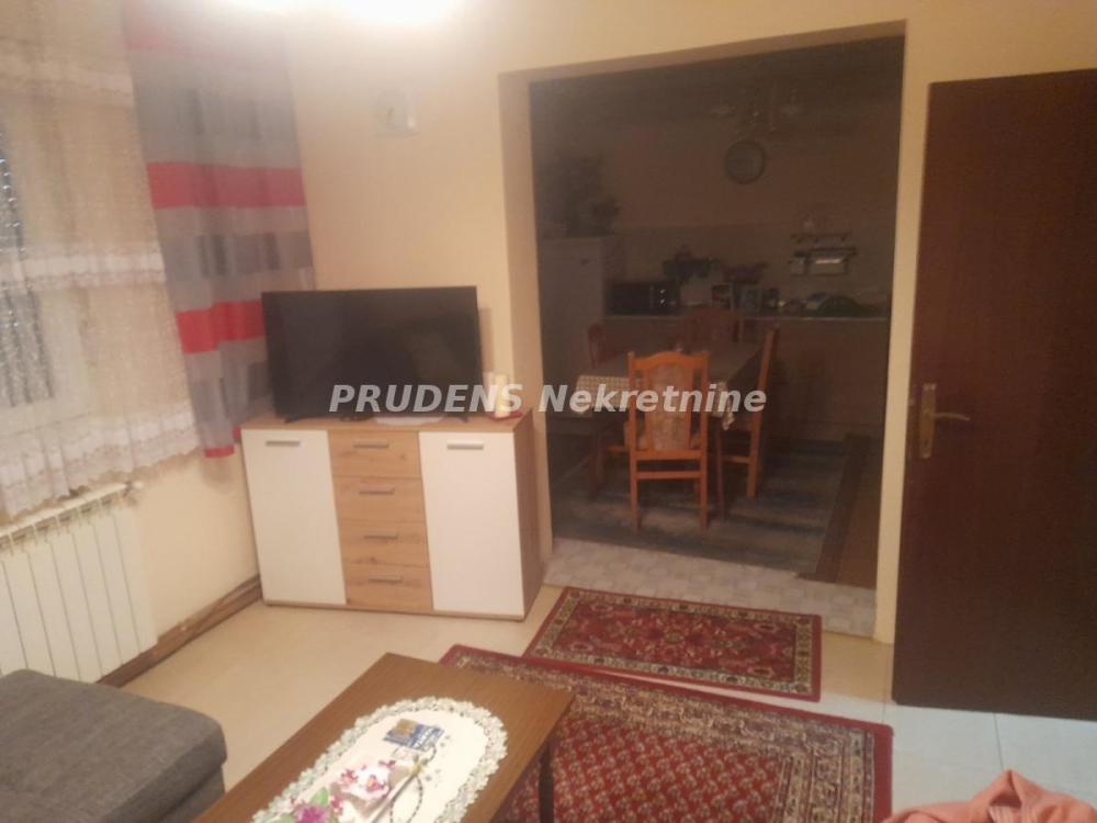 Slika 5 - Dobanovačka,  Kuća na prodaju, 220m2, 215.000€