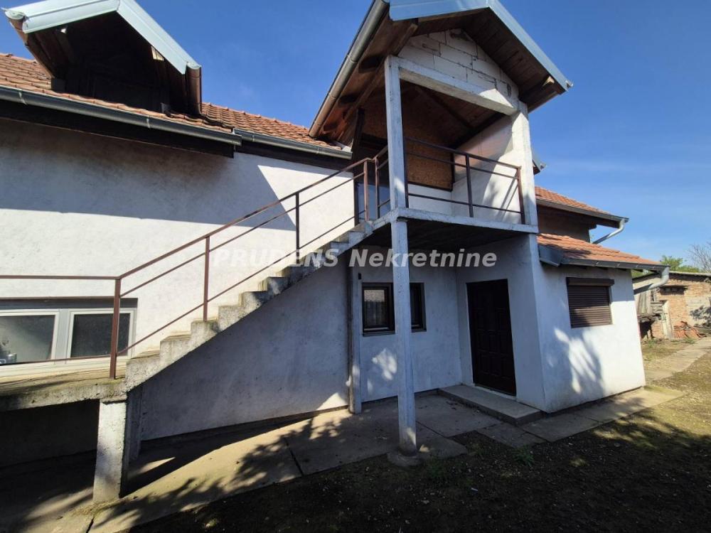 Slika 3 - Vojvođanska,  Kuća na prodaju, 318m2, 295.000€