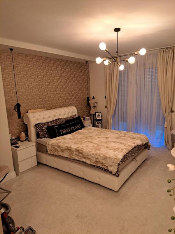 Slika 11 - Petosoban stan na prodaju, 270m2, 450.000€