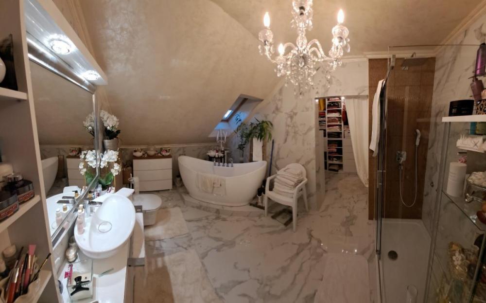 Slika 9 - Petosoban stan na prodaju, 270m2, 450.000€