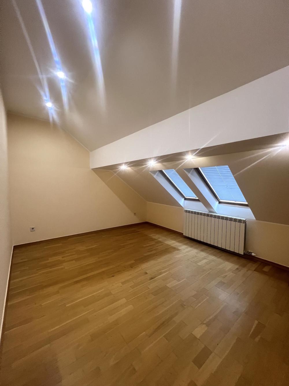 Slika 10 - Milana Blagojevica Spanca, Četvorosoban stan za izdavanje, 115m2, 1.000€