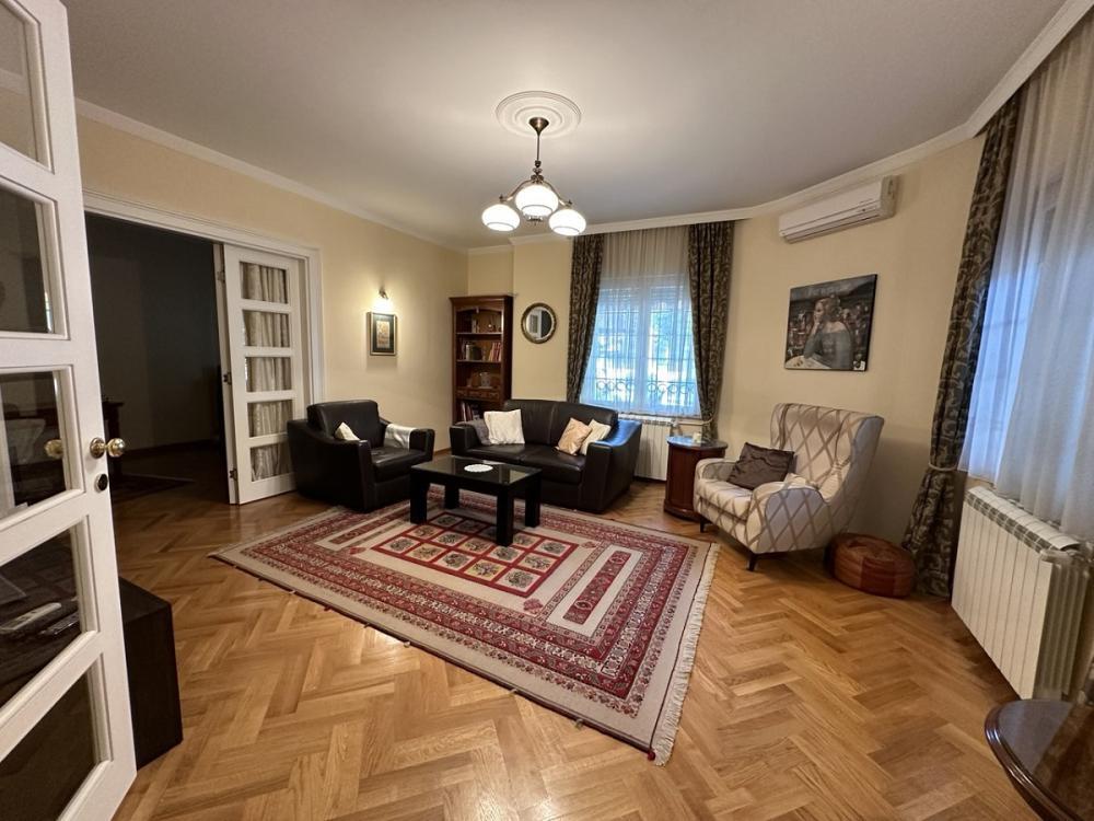 Glavna slika -Dobanovacka,  Kuća na prodaju, 250m2, 550.000€