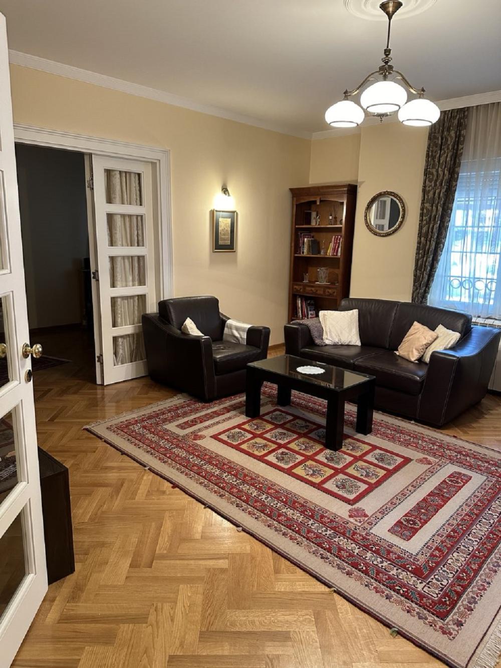 Slika 1 - Dobanovacka,  Kuća na prodaju, 250m2, 550.000€