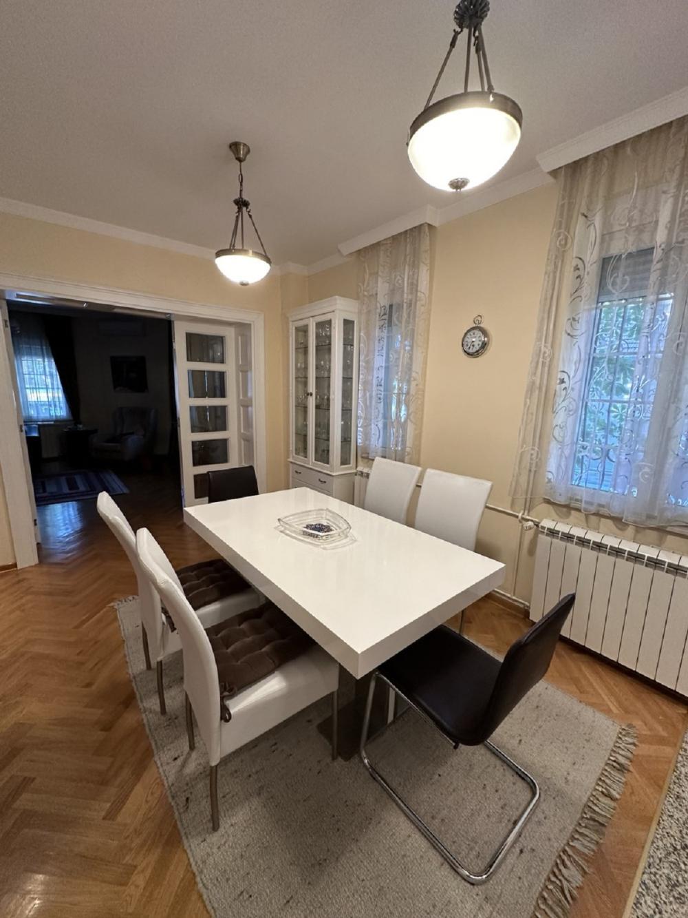 Slika 6 - Dobanovacka,  Kuća na prodaju, 250m2, 550.000€