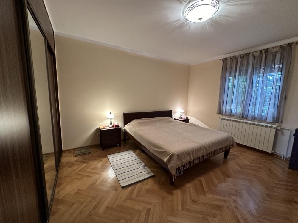 Slika 10 - Dobanovacka,  Kuća na prodaju, 250m2, 550.000€