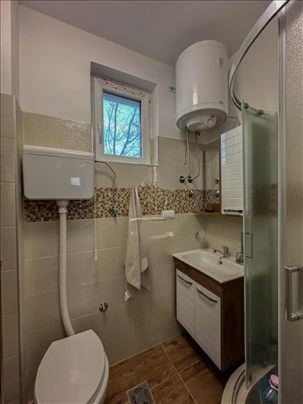 Slika 7 - Kapetana Milutina Stokica, Kuća na prodaju, 473m2, 288.000€