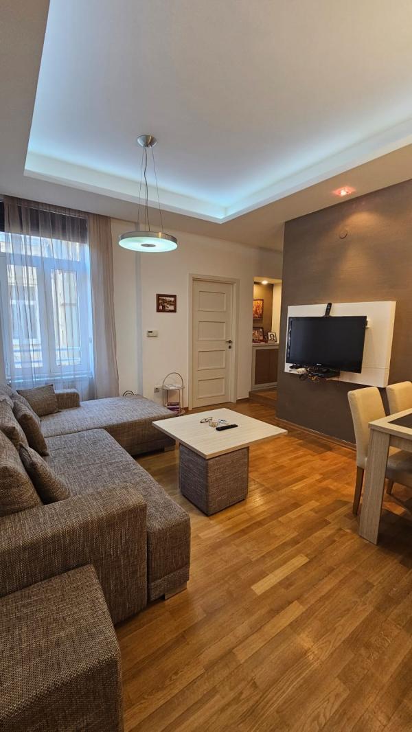 Glavna slika -Kralja Milana, Trosoban stan na prodaju, 71m2, 285.000€