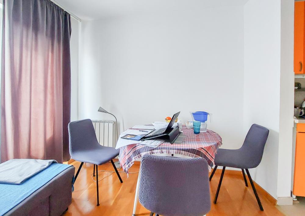 Slika 2 - Porecka, Trosoban stan na prodaju, 74m2, 265.000€