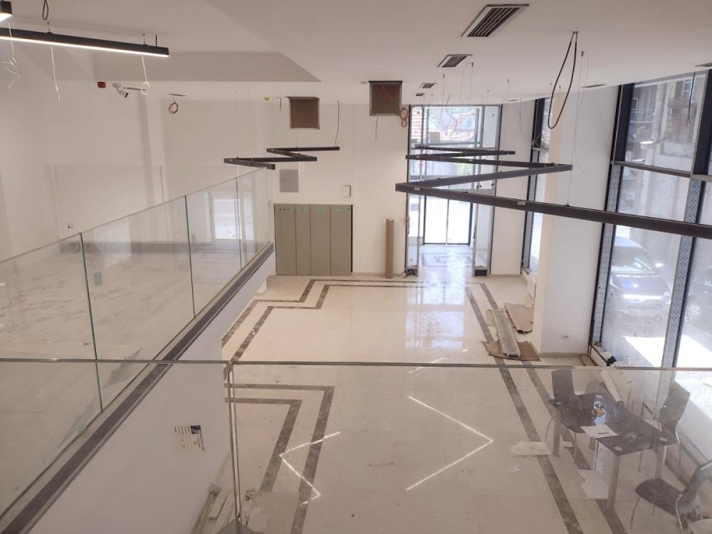 Slika 4 - Jug Bogdanova,  Lokal na prodaju, 2436m2, 7.500.000€