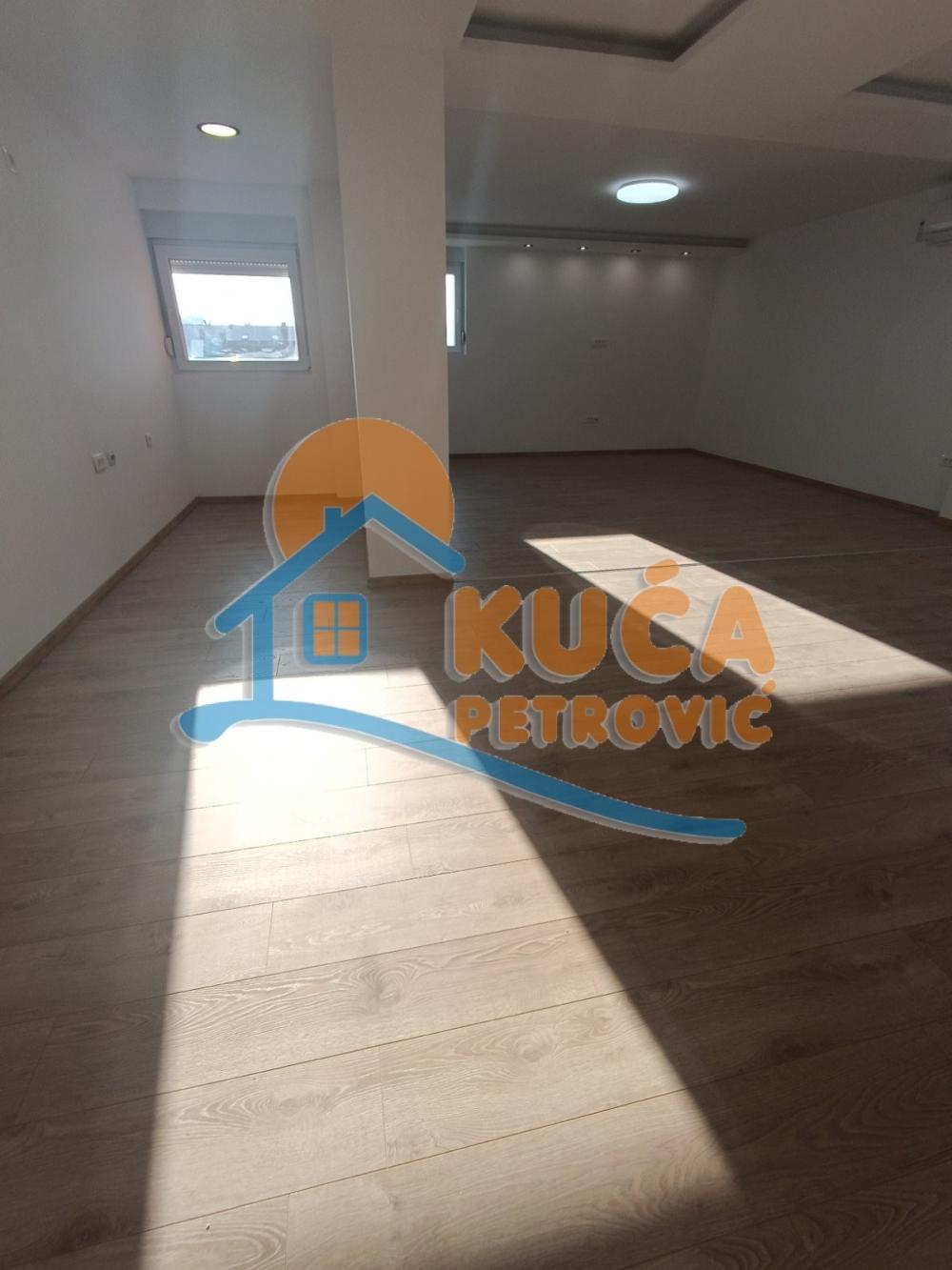 Slika 3 - Nade Tomić,  Lokal za izdavanje, 229m2, 1.600€