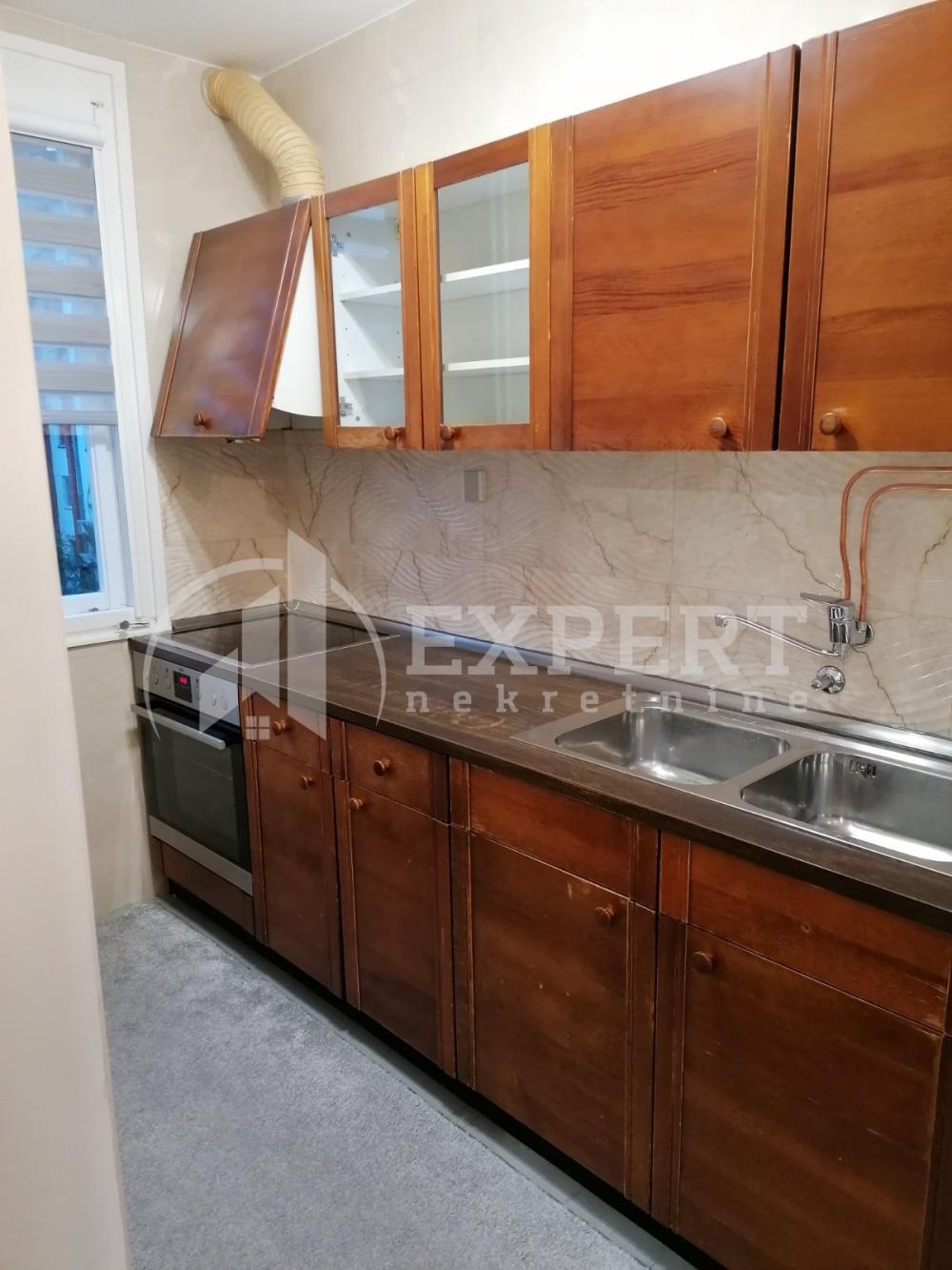 Slika 6 - Patrisa Lumumbe, Dvoiposoban stan za izdavanje, 60m2, 400€